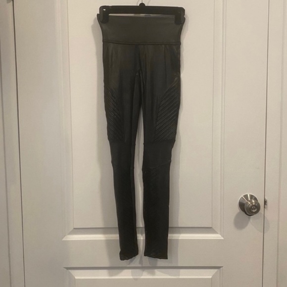 Spanx Faux Leather Moto Leggings - Picture 6 of 7
